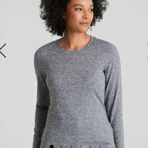 NWT: ACCELERATE WOMEN'S LONG SLEEVE UNDERSCRUB, large